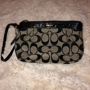 AUTHENTIC Coach small purse